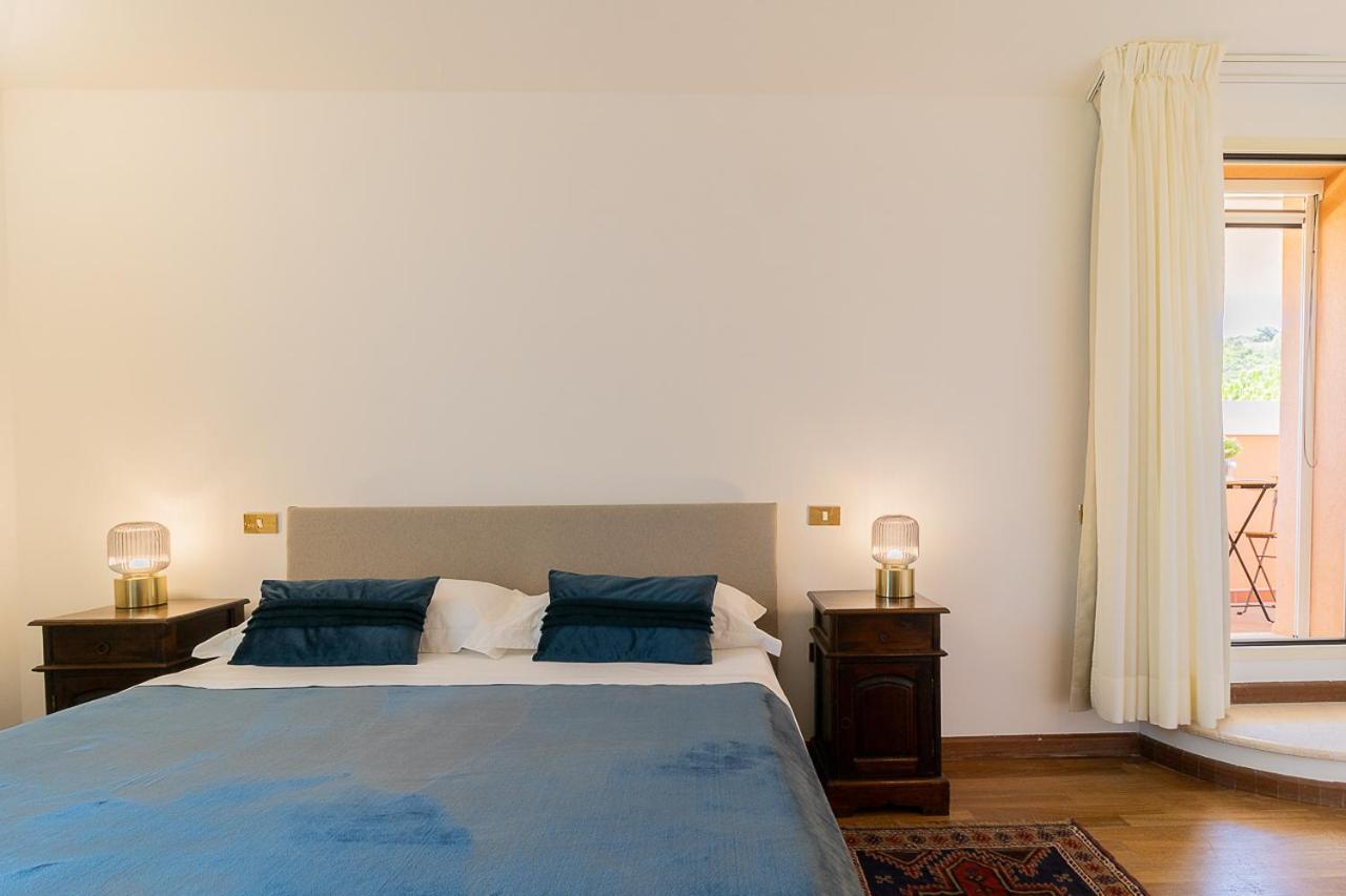 Villa Caterina La Maddalena  Ngoại thất bức ảnh